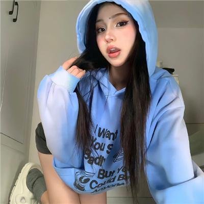 淡蓝琥珀